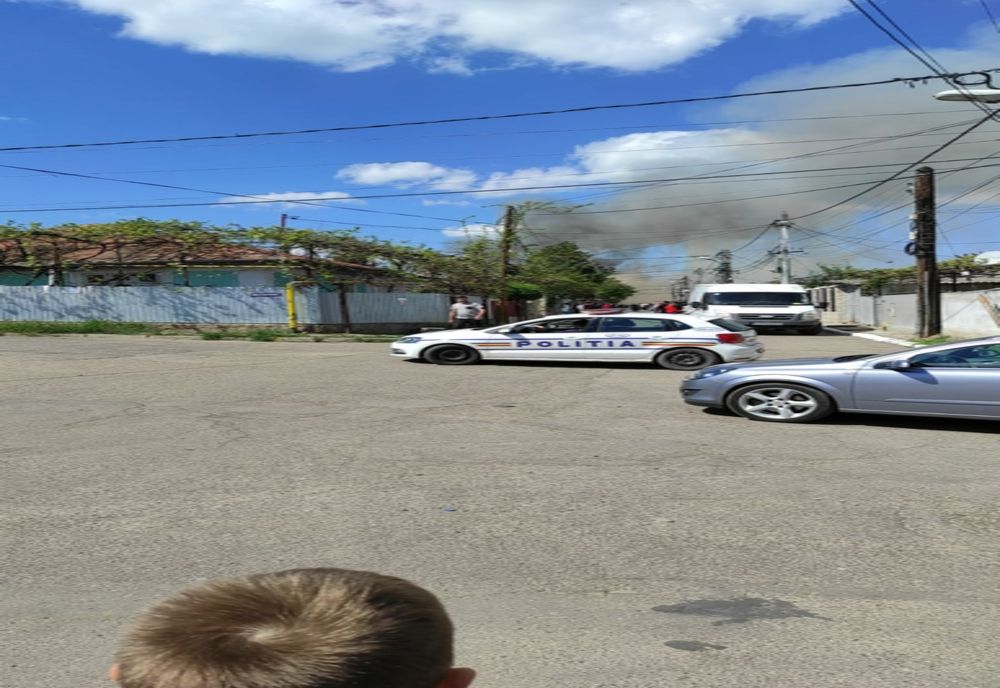 UPDATE. 8 case afectate. VIDEO Incendiu de amploare în Bârlad