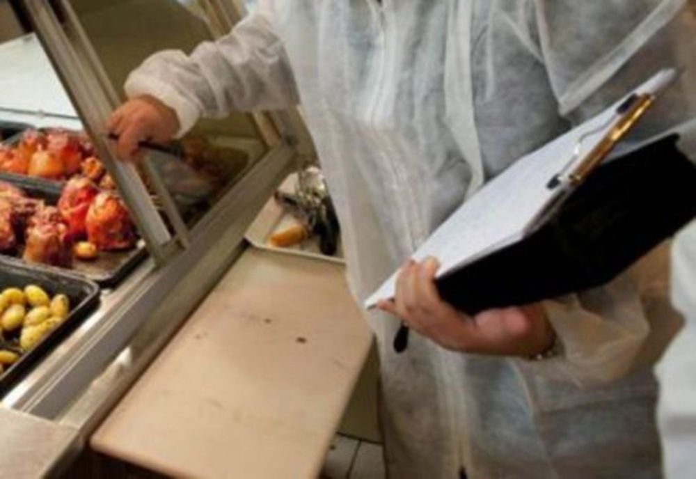 Comercianți amendați în weekend cu peste 37 000 de lei