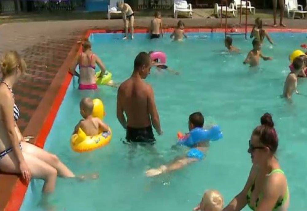 Stațiunea de la... țară! Locul unde vin zilnic, în județul Vaslui, aproape 600 de oameni zilnic!