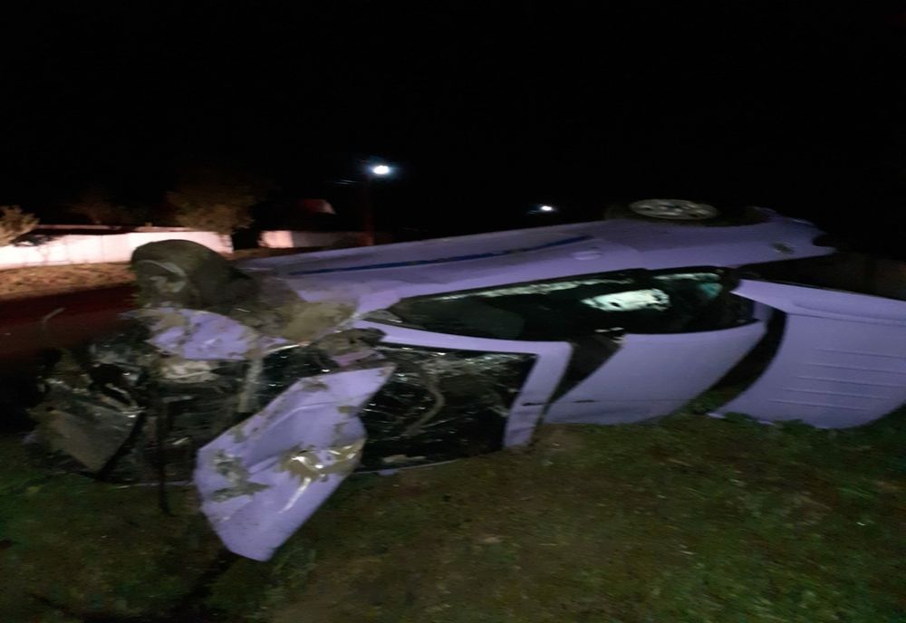 Accident pe un drum din Vaslui! Trei persoane au ajuns la spital