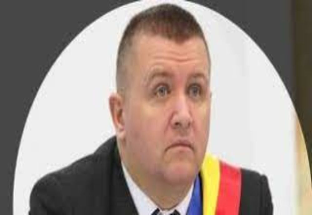 Primarul care a amenințat Guvernul cu revolte de stradă dacă se va introduce vaccinarea obligatorie: "Suntem pregătiți să ne apărăm drepturile"