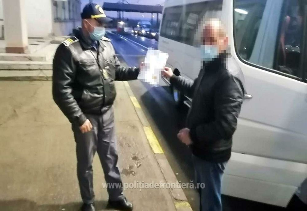 Certificat de vaccinare fals, descoperit la controlul de frontieră