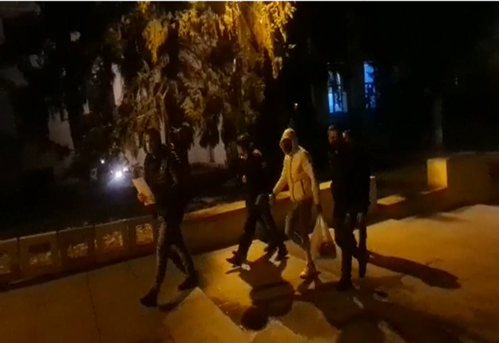 Rețineri la Murgeni după ce o casă de pariuri a fost prădată!