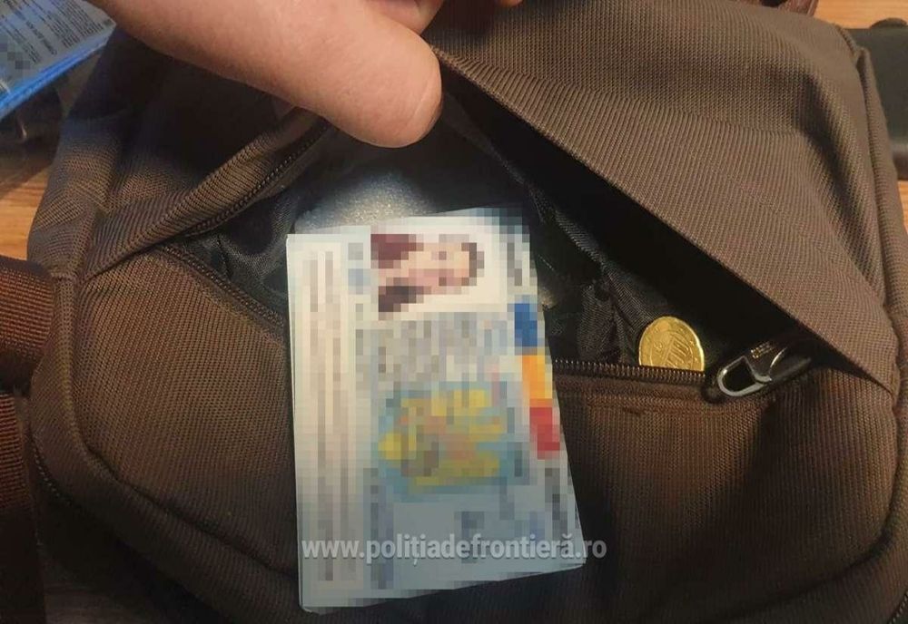 Carte de identitate falsă descoperită la controlul de frontieră