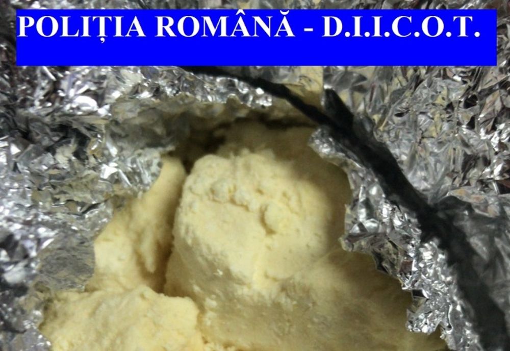 Traficanți de droguri de mare risc reținuți la Bârlad!