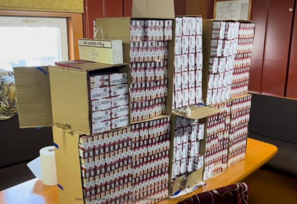 Acțiuni ale polițiștilor privind combaterea comerțului ilicit de țigări