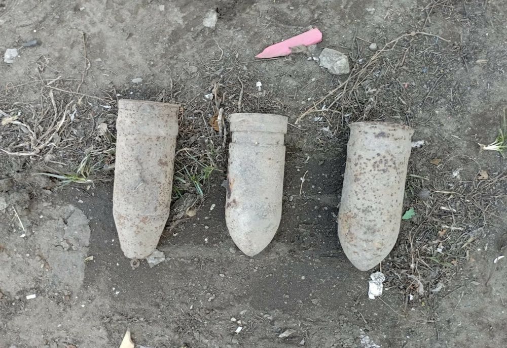 Proiectile de artilerie descoperite într-un centru de colectare din Bârlad