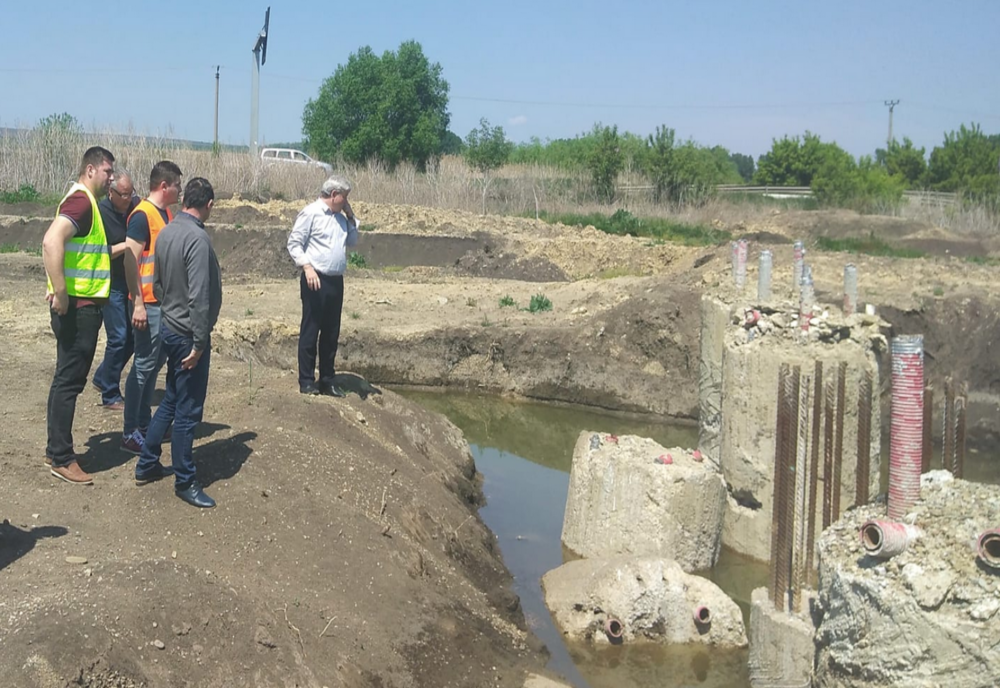 Șoseaua de centură, promisiuni ca în „cincinal”: în fiecare săptămână, bârlădenii află că „sunt șanse mari de reluare a lucrărilor”