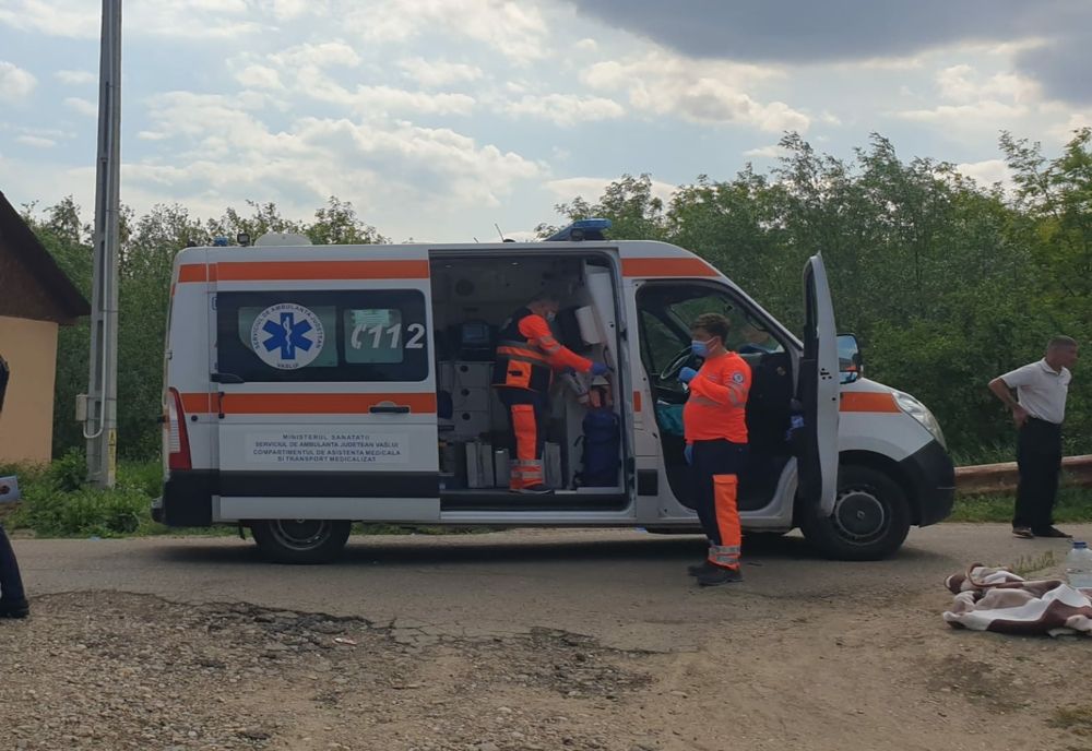 Două fetițe au fost accidentate de un șofer neatent