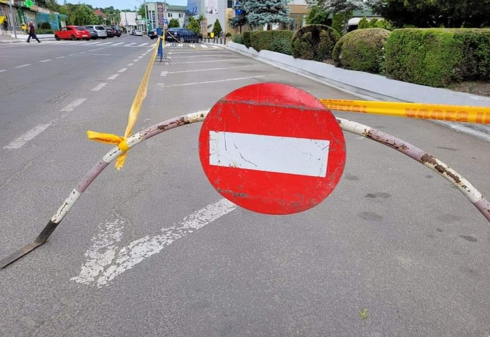 Trafic rutier închis în centrul Bârladului