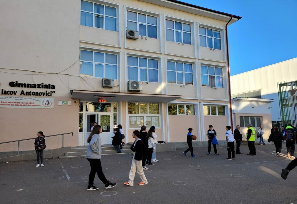 Școala ”Episcop Iacov Antonovici” va fi reabilitată termic