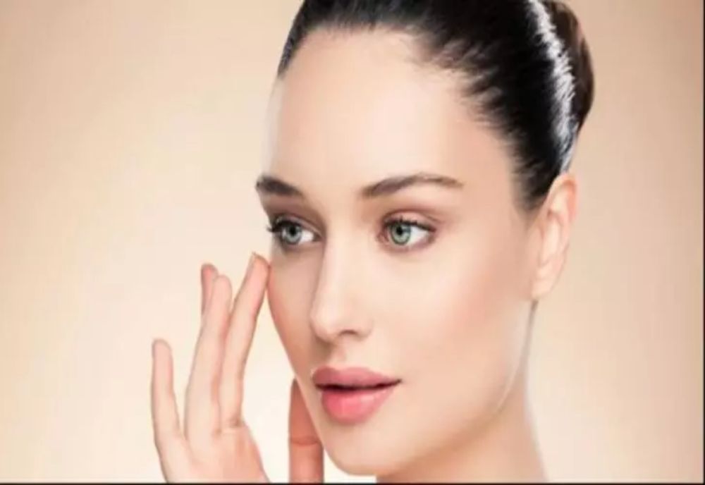 Alimentele-vedetă pentru o piele mai tânără. Care sunt ingrediente de TOP pentru frumusețe la orice vârstă