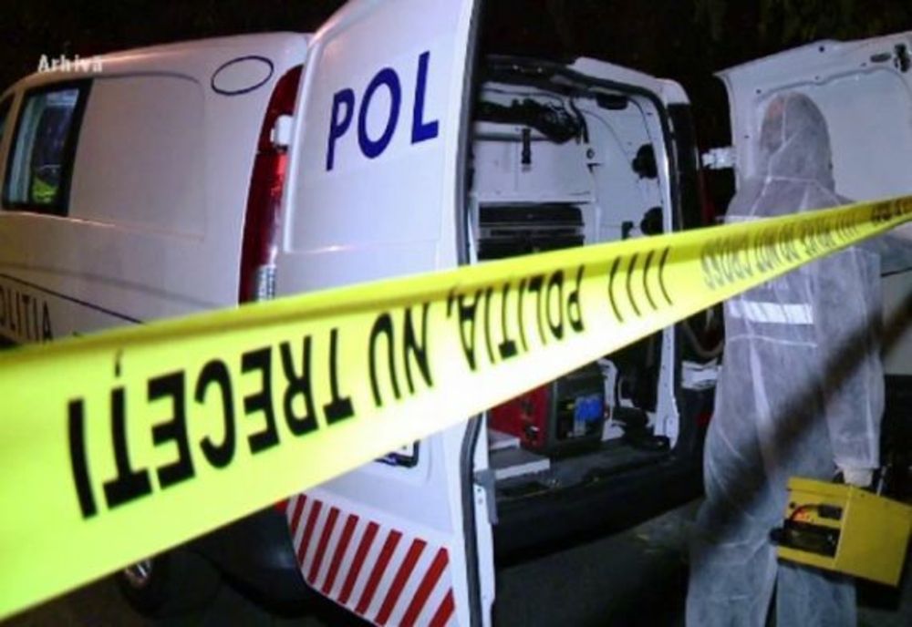 Moarte SUSPECTĂ în județul Vaslui: bărbat, găsit fără suflare, în plină stradă. Poliția a deschis dosar penal