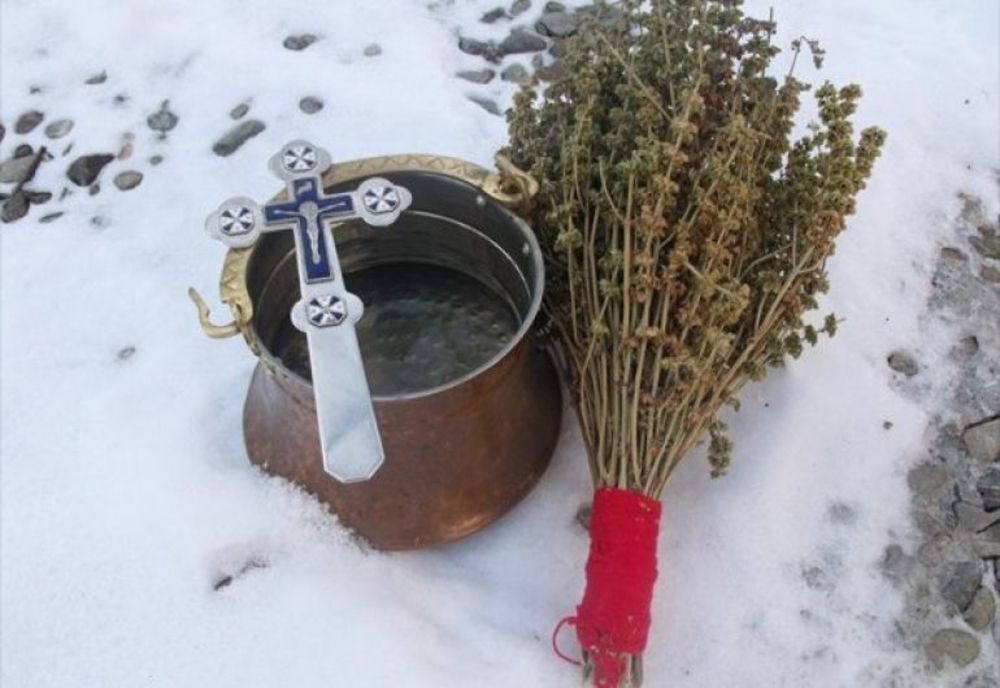 Rețetă de borș de pește pentru ziua de Bobotează. Obiceiuri și tradiții pe care românii le respectă în această zi