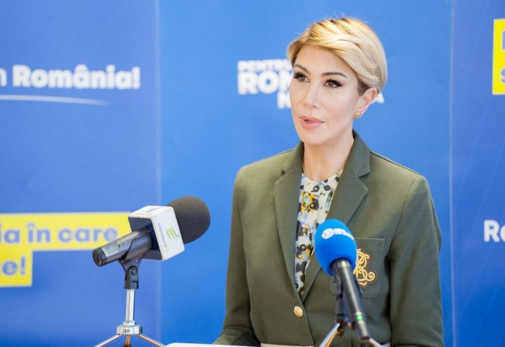 Raluca Turcan: "Asigurăm dreptul persoanelor cu dizabilităţi la cultură"