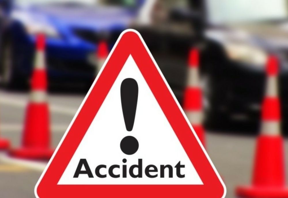 Accident rutier la Dobrina: implicate, două autoturisme