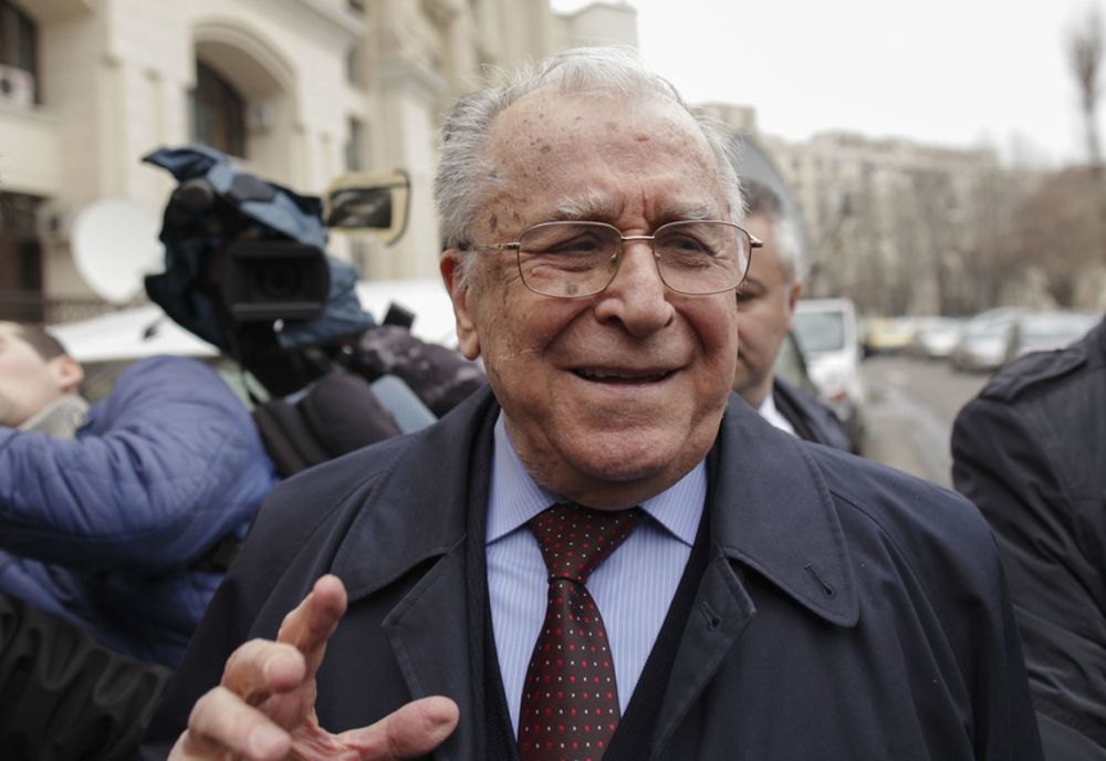 ION ILIESCU, ÎNTR-UN INTERVIU DAT ÎNAINTE DE INTERNARE: AM TRĂIT VIAȚA CU MULTE VITEZE, VÂRSTE, VOCAȚII