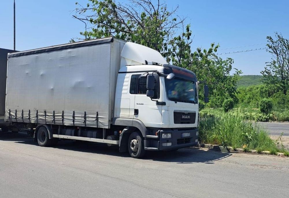 Camion furat din Bulgaria, descoperit la Albița după trei zile de căutări