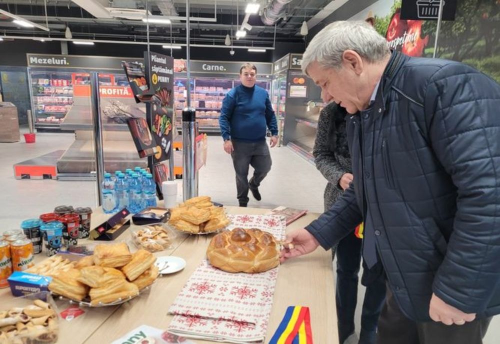 Primarul Bârladului, expert în gastronomie și shopping: De la tăierea panglicii la Sărbătoarea Pâinii cu sare!