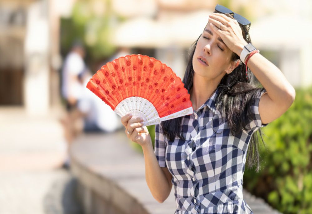 AVERTIZARE METEOROLOGICĂ COD GALBEN ȘI PORTOCALIU DE CANICULĂ ȘI DISCOMFORT TERMIC ACCENTUAT 