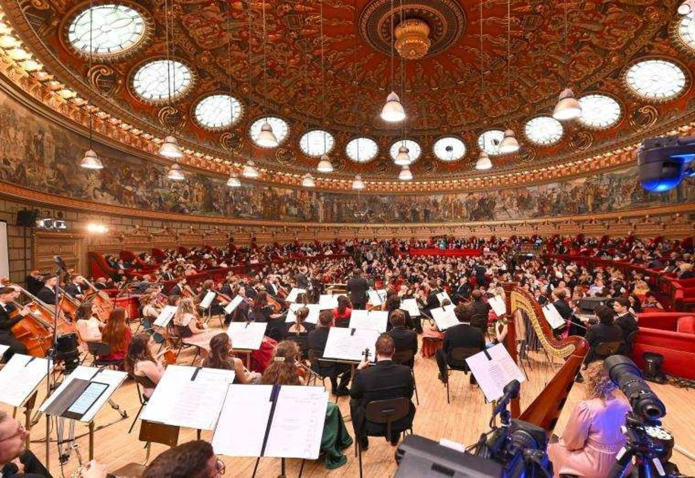 ANUL 2025 - BOGAT ÎN EVENIMENTE MUZICALE; ARTIŞTI RENUMIŢI VOR CONCERTA LA BUCUREŞTI