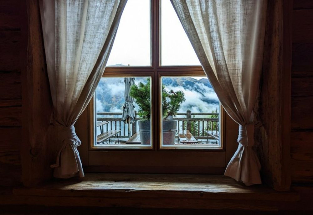 Cum îți pregătești ferestrele pentru iarnă