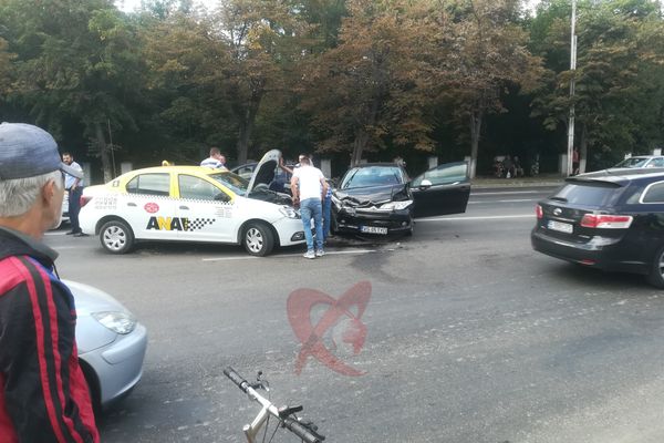 Șofer din Bârlad, reținut pentru 24 de ore după ce a provocat un accident și a fugit