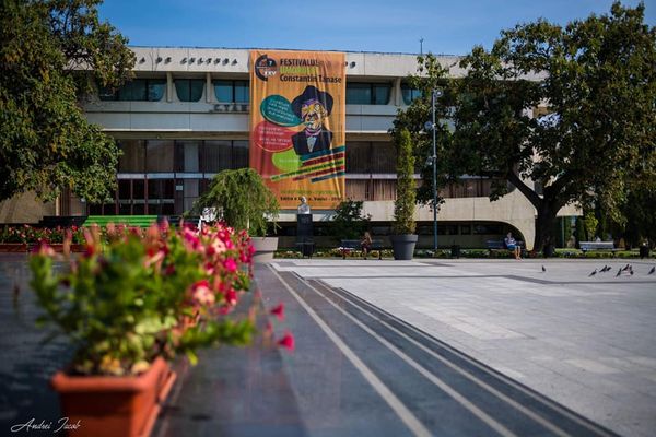 Se scot la vânzare abonamentele la Festivalul Tănase