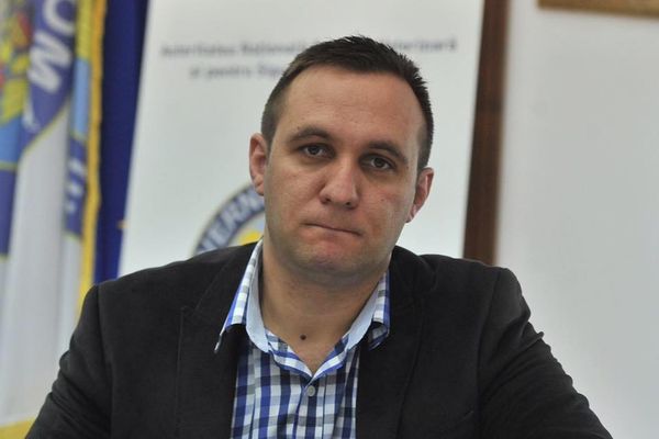 Dialogul cu Rareș Bogdan, sancționat de șefi