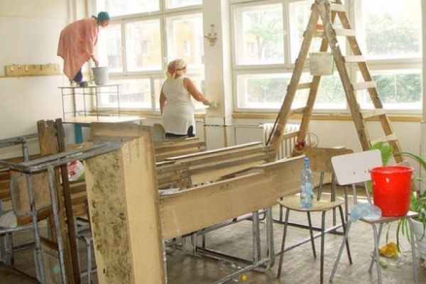 Alt an școlar, aceleași probleme: Școlile se deschid fără autorizații sanitare și fără aviz ISU