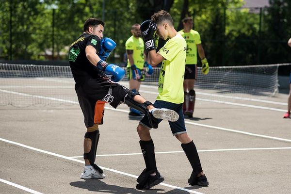 Gală de K1 și MMA la Vaslui