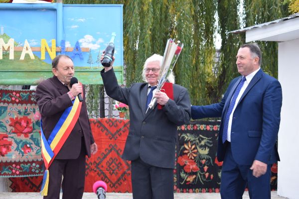 Maestrul Gigi Ilașcu, cetățean de onoare al comunei Miclești