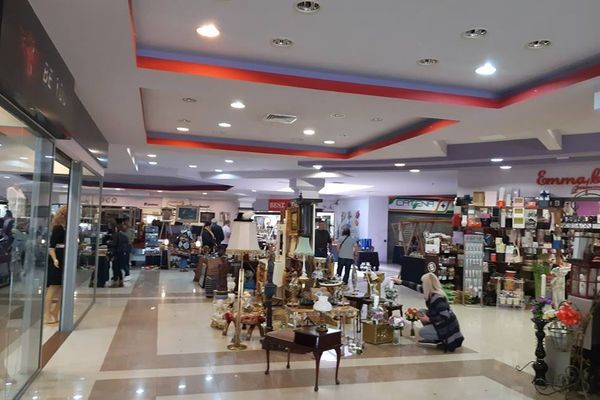 Colecționarii și-au expus comorile la Târgul de Antichități