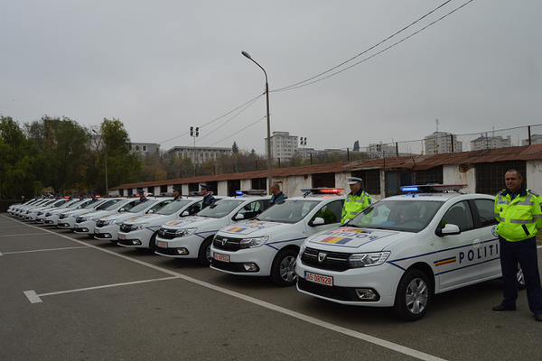 14 autospeciale noi au intrat în dotarea Inspectoratului de Poliție Județean Vaslui