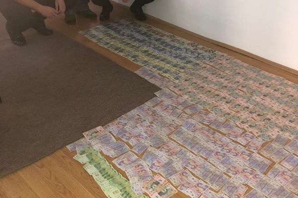 Microbuz de persoane răsturnat la Puiești