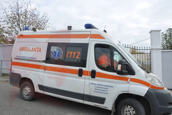 Accident de muncă: un bărbat a murit după ce căzut de la 4 metri înălțime