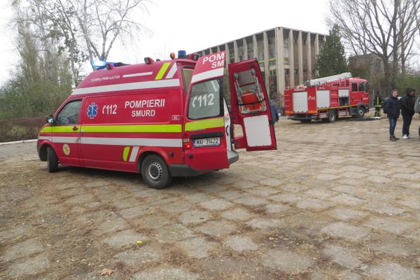 GALERIE FOTO. Polițiști avansați în grad de Ziua Națională