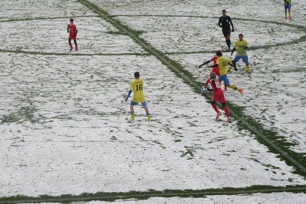 Victorie categorică pentru Comstar Vaslui