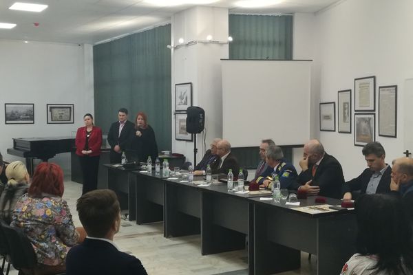 Muzeul din Vaslui a lansat medalia Centenar