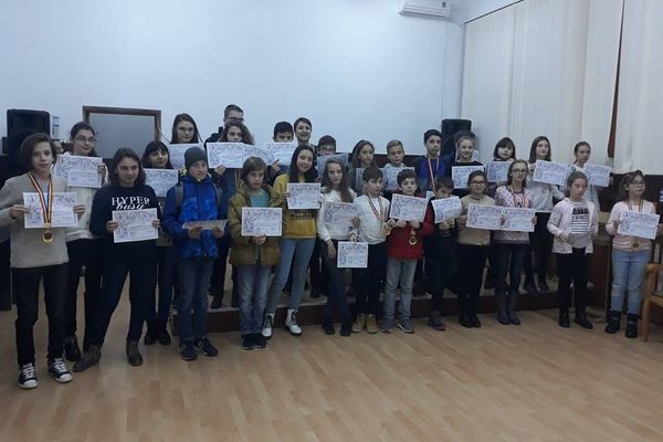 Elevii vasluieni au deslușit ”Misterele matematicii”