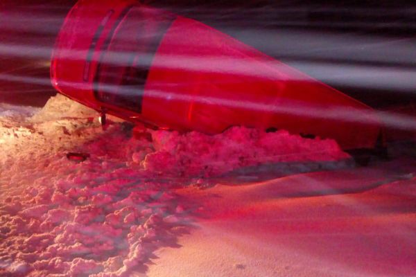 Microbuz cu străini, răsturnat pe DE 581