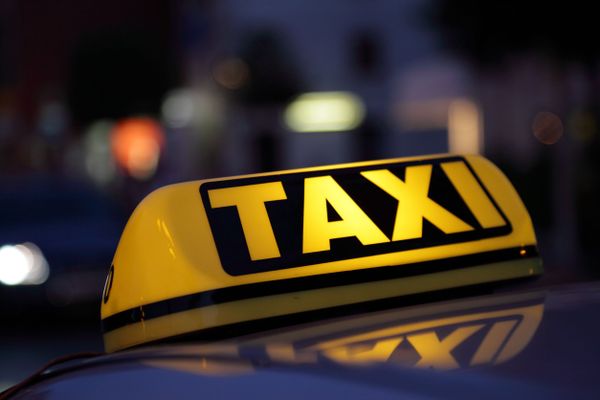 Taximetriștii bârlădeni cer creșterea tarifului. De când nu a mai fost majorat
