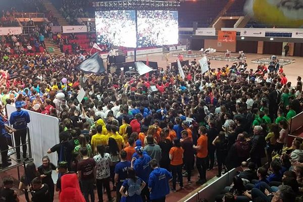 Participare meritorie la Campionatul Național de Robotică