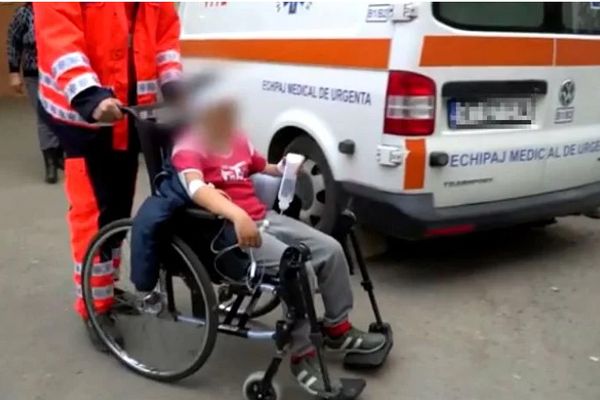 GEST HULIGANIC: rugbist așteptat după meci și bătut în apropierea casei