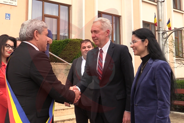 VIDEO. Ambasadorul SUA, Hans Klemm, în vizită la Bârlad