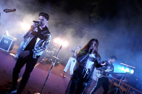 Show incendiar, de Ziua Tineretului!