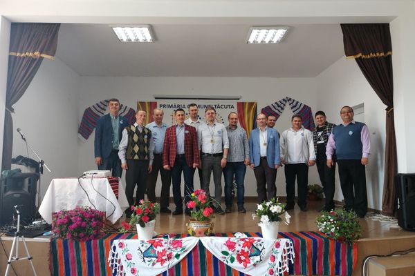 Tăcuta a găzduit concursul ”Istoria fără manual”