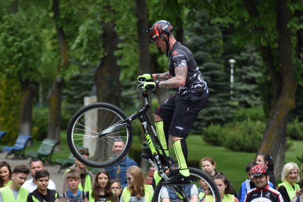 Show pe bicicletă cu Gabi Orban la Vaslui