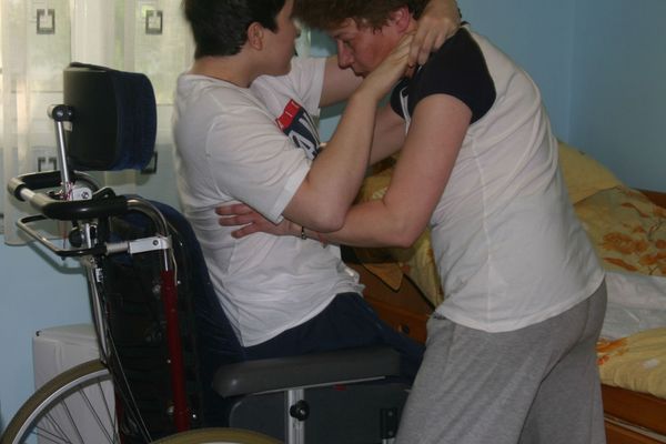 Anunț umanitar! Adrian Guțu are nevoie de ajutorul nostru!