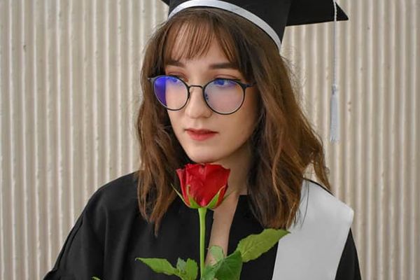 Interviu cu eleva de 10 de la Liceul ”Mihail Kogălniceanu” Vaslui